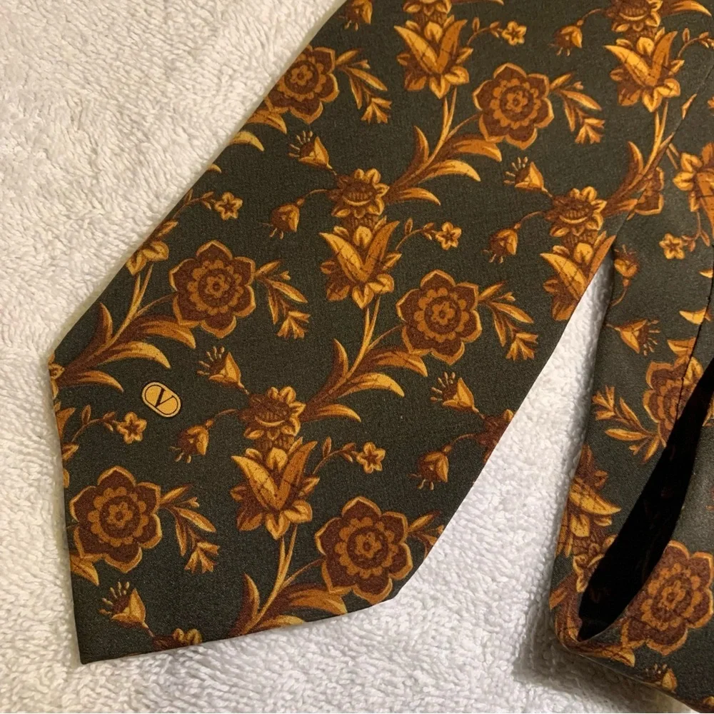 VALENTINO CRAVATTE Floral Silk Neck Tie Made in Italy - Picture 4 of 9
